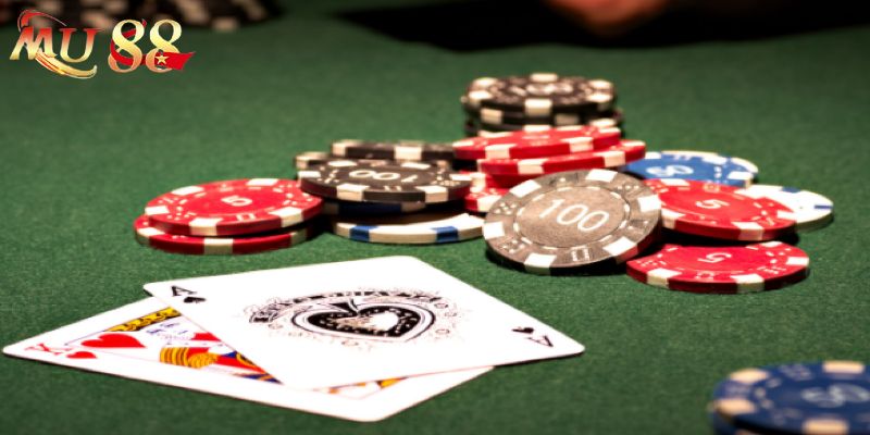 Hướng dẫn cách chơi xì tố tại casino MU88 đơn giản